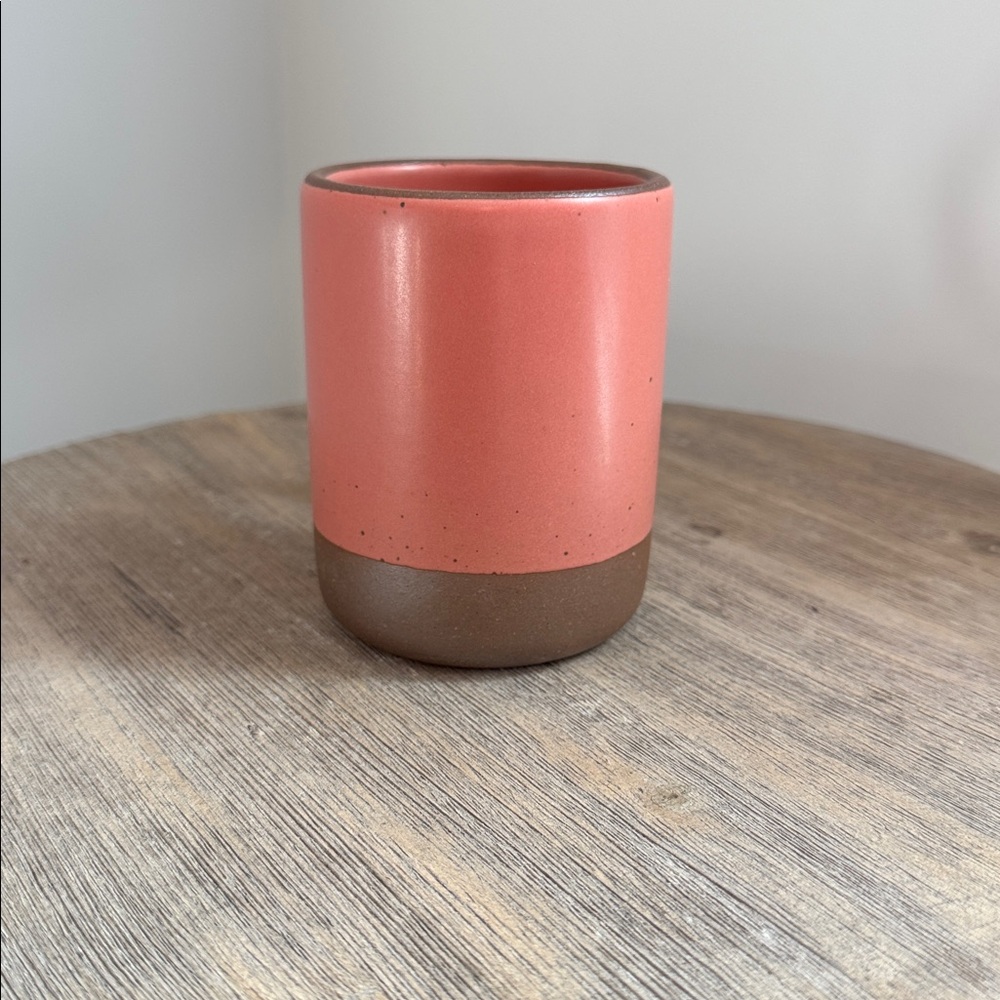 East Fork Mug in Guava - Picture 5 of 6